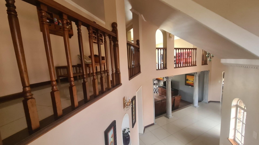 5 Bedroom Property for Sale in Wilgeboom A H North West